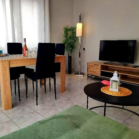 Travellers House * Volos